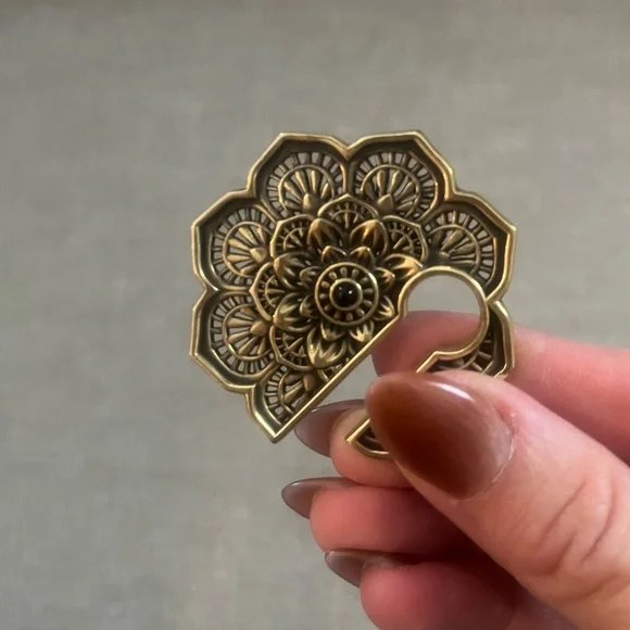 Brass ear weights/earrings - Picture 2 of 6